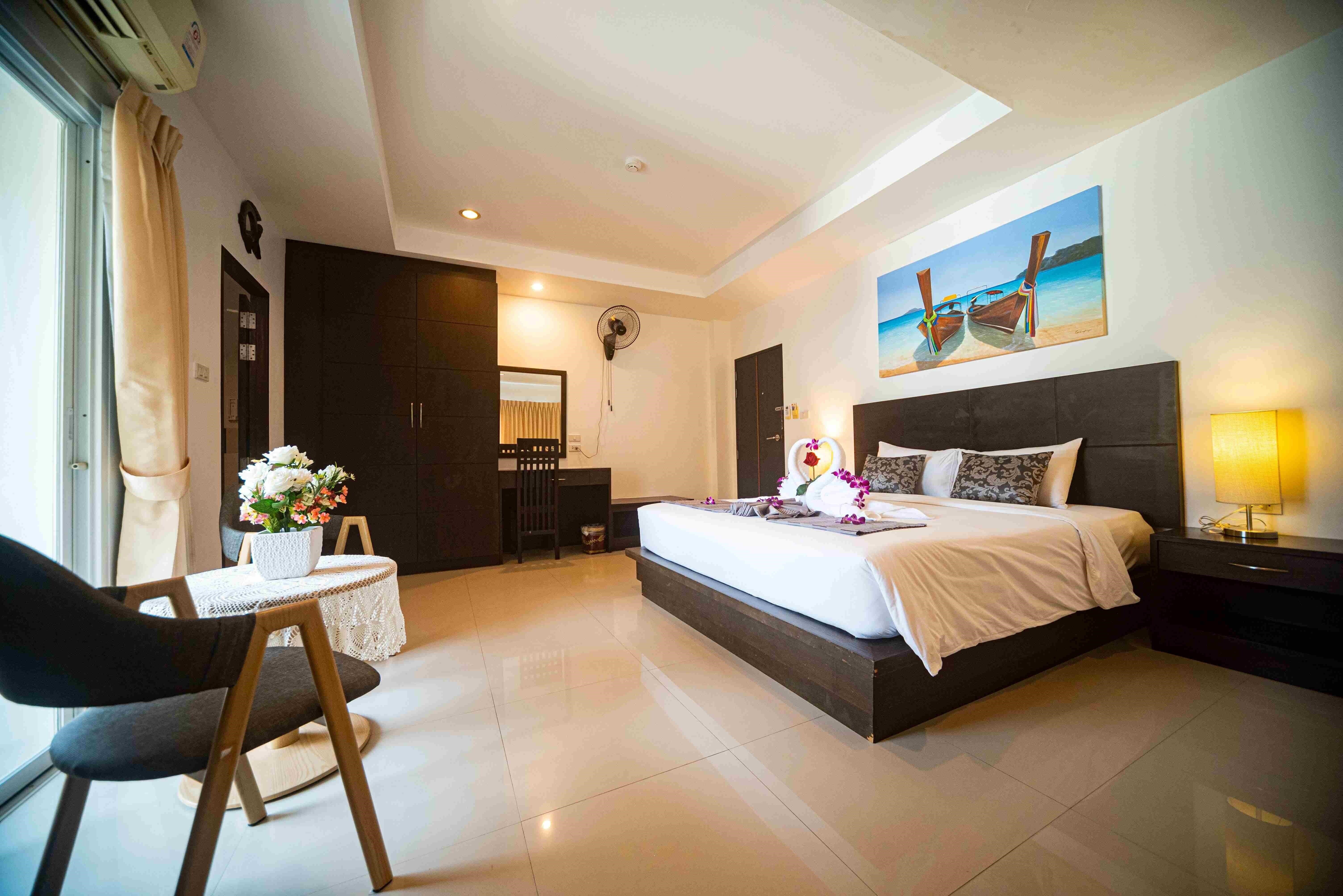 Фотографія Q Victory Patong 2*